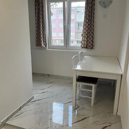 Sugar High Apartment *